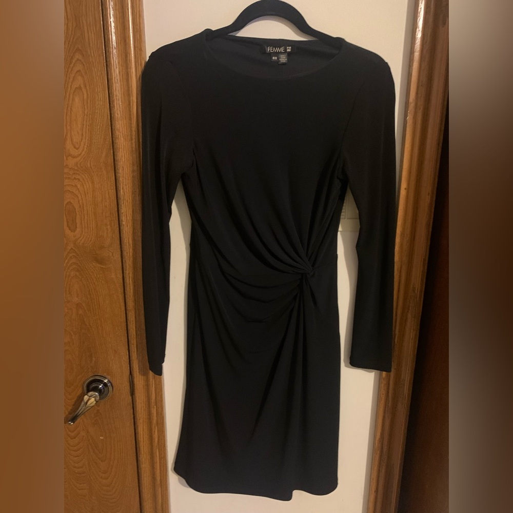 Elegant Black Long-Sleeve Dress